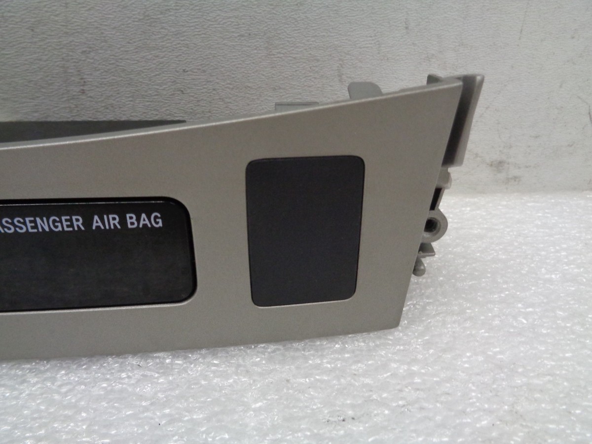 2009-2013 Toyota Corolla Dash Clock Display with AUX 83950-02170