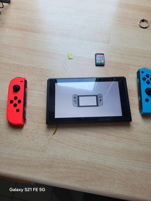 Nintendo Switch 1 Joy Cons Muss Mann Kaufen Mit Karte Und Minecraft