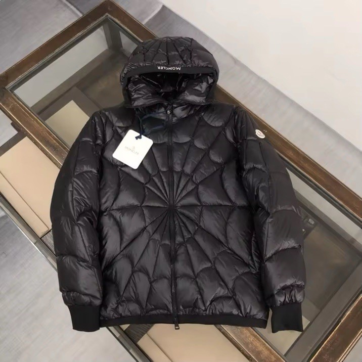 Size (M) Moncler Violier x Spiderman Puffer OG ALL Pre