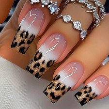 2025 Gilding Leopard Gradient Milk White Ins press on Nails 24pcs, Medium Coffin