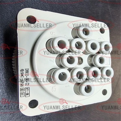 1PC NEW SMC DMK12-04-C2 Connector #lk