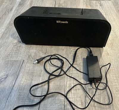 klipsch speaker Kmc 3 Bluetooth W Charger Tested  - Battery Compartment Damaged