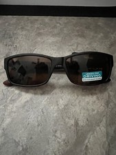 Foster Grants Black UVA/UVB Max Block Sunglasses