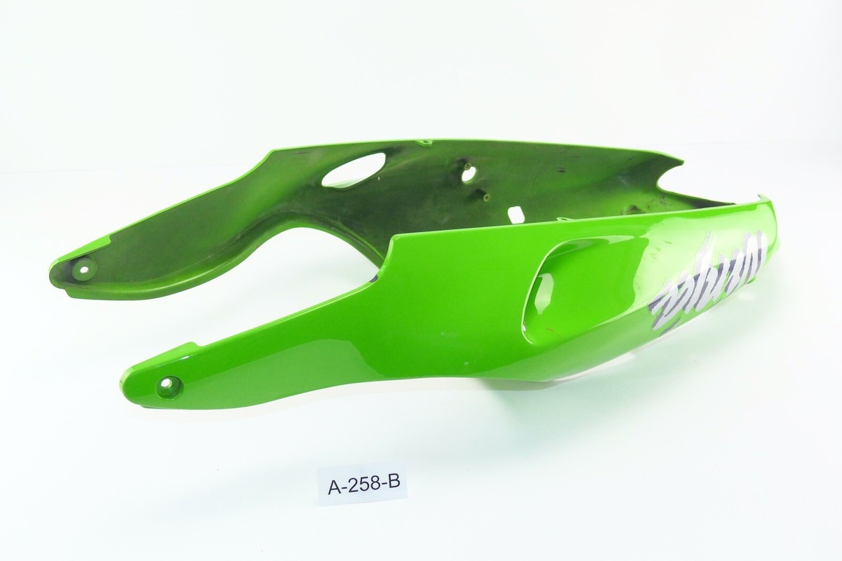 Kawasaki Ninja ZX-9R - Tail Fairing 36001-1594 damaged A258B