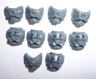 GAMES WORKSHOP Warhammer 40K Caos Space Marines Raptors Torso x 5 [Pezzi]