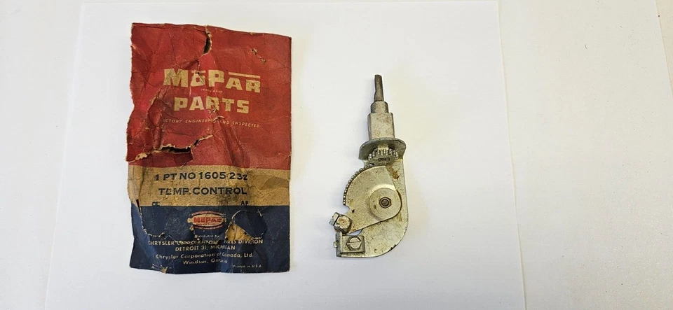 Unidad de control del calentador de temperatura Plymouth Savoy Belvedere 1955 1605232 nuevo en stock Foto 3 de 4
