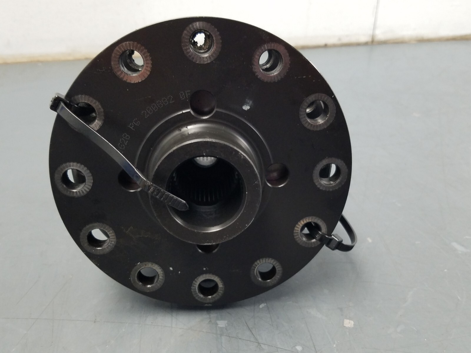Lamborghini Gallardo  OEM Rear Differential Carrier #7654 B5