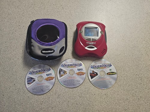 Red VideoNow Personal Video Player Hasbro Electronics 2004 - 4 DVD's included