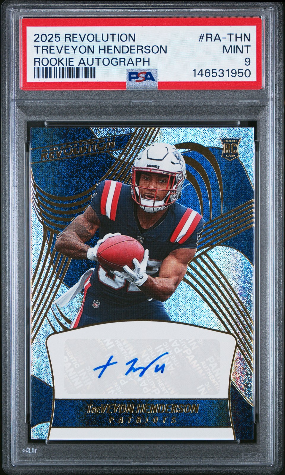 TreVeyon Henderson Panini Revolution Rookie Autographs #RATHN Base