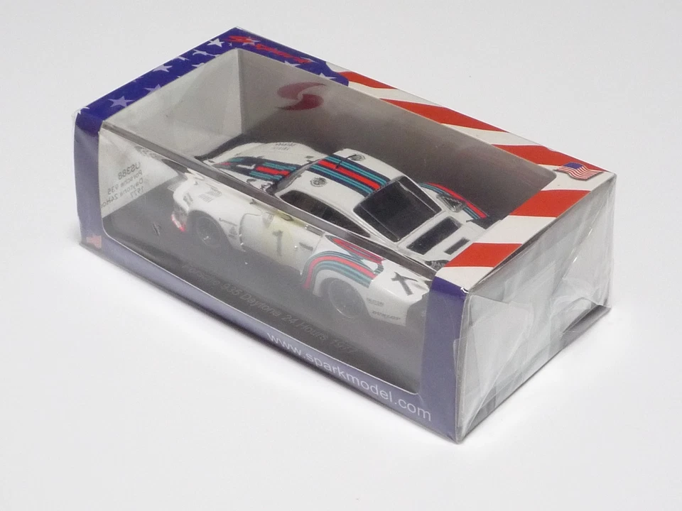 Spark 1:43 Porsche 935 Martini #1 Daytona 24 Horas 1977 J. lckx J. Mass US388 - Imagem 3 de 4