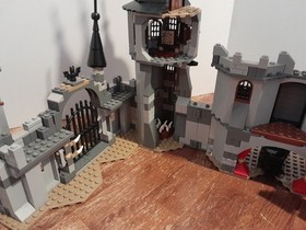 LEGO Monster Fighters: Vampyre Castle (9468)