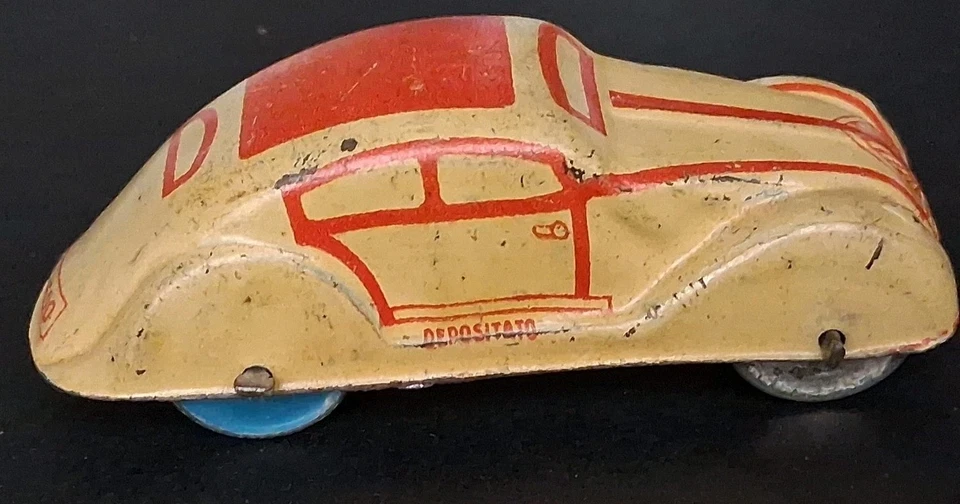 FEDERICO CENTOLA PICCOLA AUTO IN LATTA ANNI 30/40 - BEIGE (TARGA TO) - Immagine 3 di 4