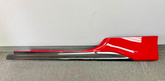 (LOCAL PICKUP)'20-Present Ferrari SF90/Stradale: LH Driver Underdoor Trim/Carbon