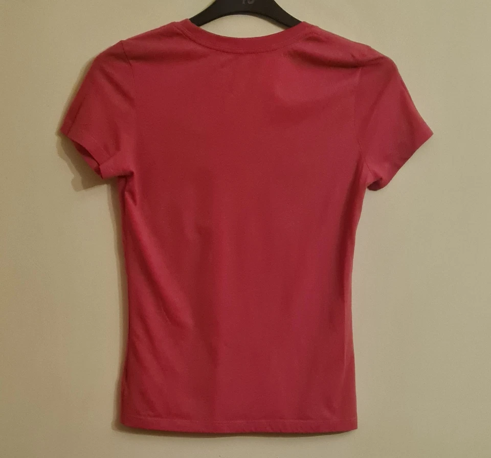 DAVID & GOLIATH LUXURY TEE REAL NERDS WEAR MONOCLES Red/Pink T-Shirt Size Medium - Image 4 of 4