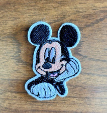 MICKEY MOUSE DISNEY EMBROIDERED SEW-ON/IRON-ON PATCH NEW