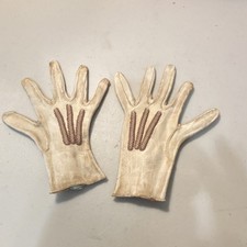 Victorian Children  s Leather Gloves with Decorative Stitching and Button Closure