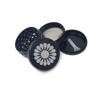 Heavy-Duty Aluminum Spice & Herb Grinder 4-layer Smooth Grinding & Easy to Clean