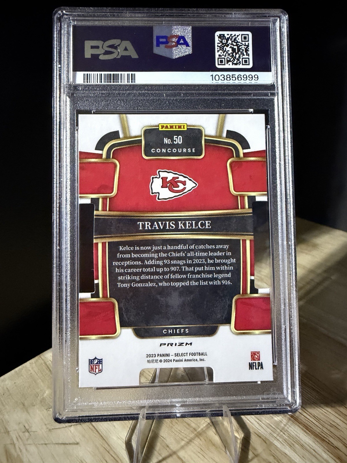 Panini Select 2023 Concourse Travis Kelce #50 Black & Red Prizm Die-Cut PSA 10