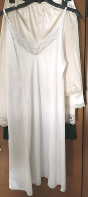 #ad #ad 8 WOMEN SLIPS LOT Full Half PETTIPANTS LOVELY LACE Wh Tan BLACK Sears EXCELLENT $25.00