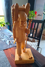 Holz geschnitzte Figur Mann Wanderer mit Ruck...