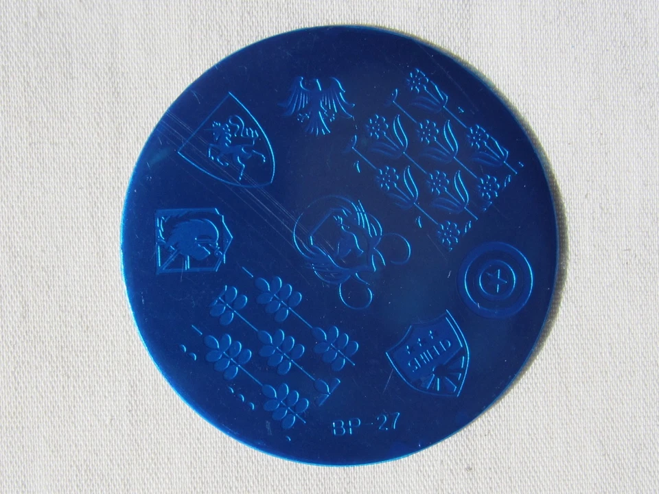 Kit raspador estampador placa imagen plantilla arte en uñas tema insignia BP 27 Foto 3 de 4