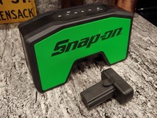 Snapon Tools 14.4 V Microlithium Bluetooth Speaker (green)