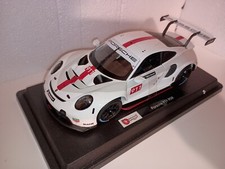 1:24 Scale Porsche 911 RSR