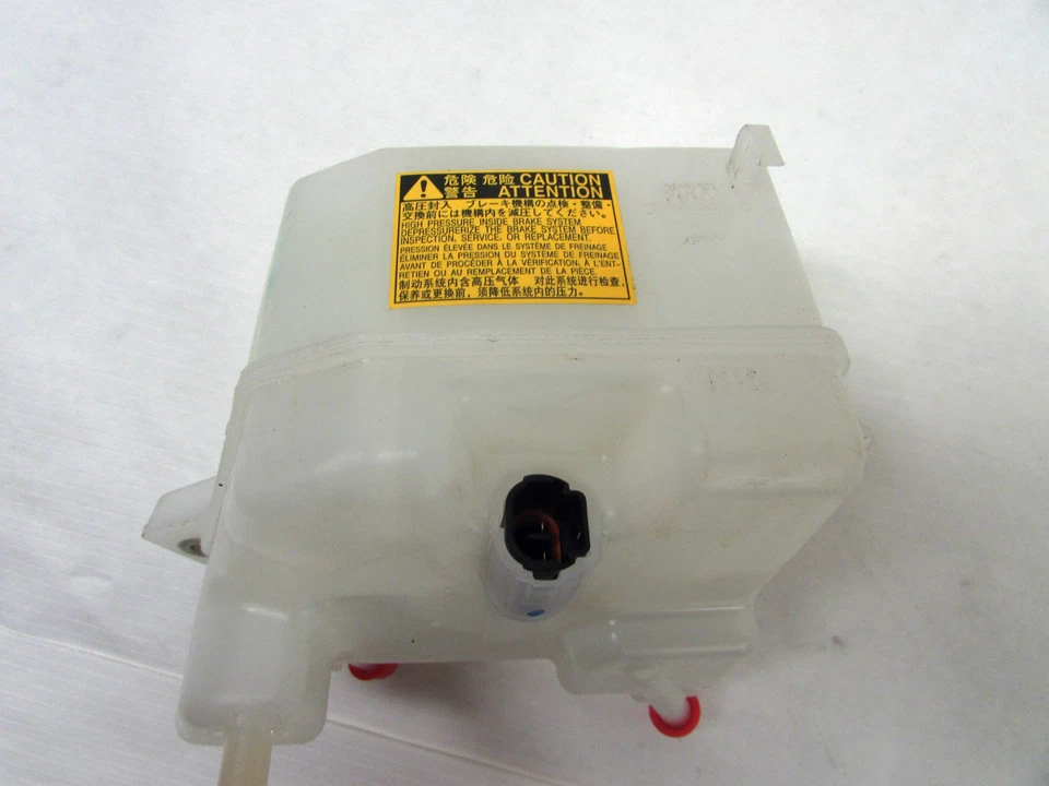 2013 TOYOTA PRIUS C ГИДРОУСИЛИТЕЛЬ РУЛЯ РЕЗЕРВУАР ЖИДКОСТИ OEM 12 13 14 - Изображение 4 из 4