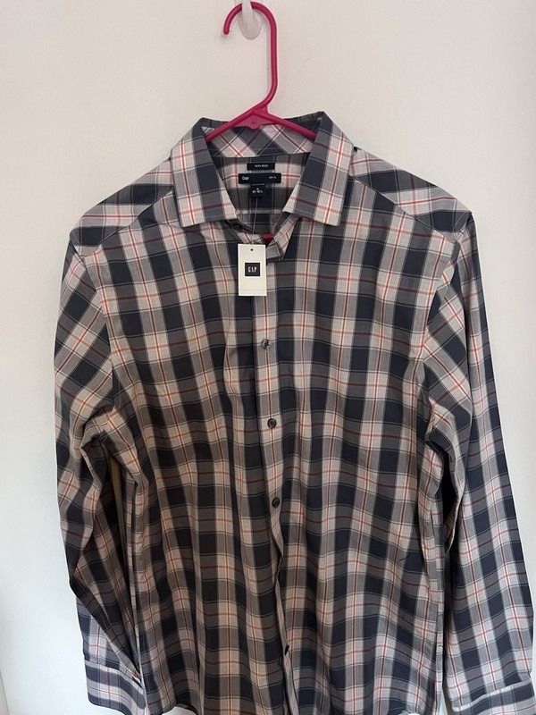 GAP NWT Slim Fit Non-Iron 15-15.5  Plaid Shirt Sz M Retail $59.95 Nice Xmas GIFT