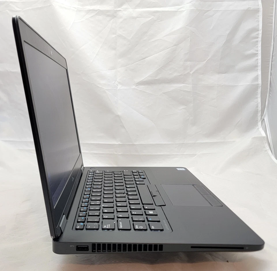 Dell Latitude E5470 - i5 6th Gen - 32GB RAM - 250GB SSD - 14" - HDMI - Win 11 - Image 3 of 4