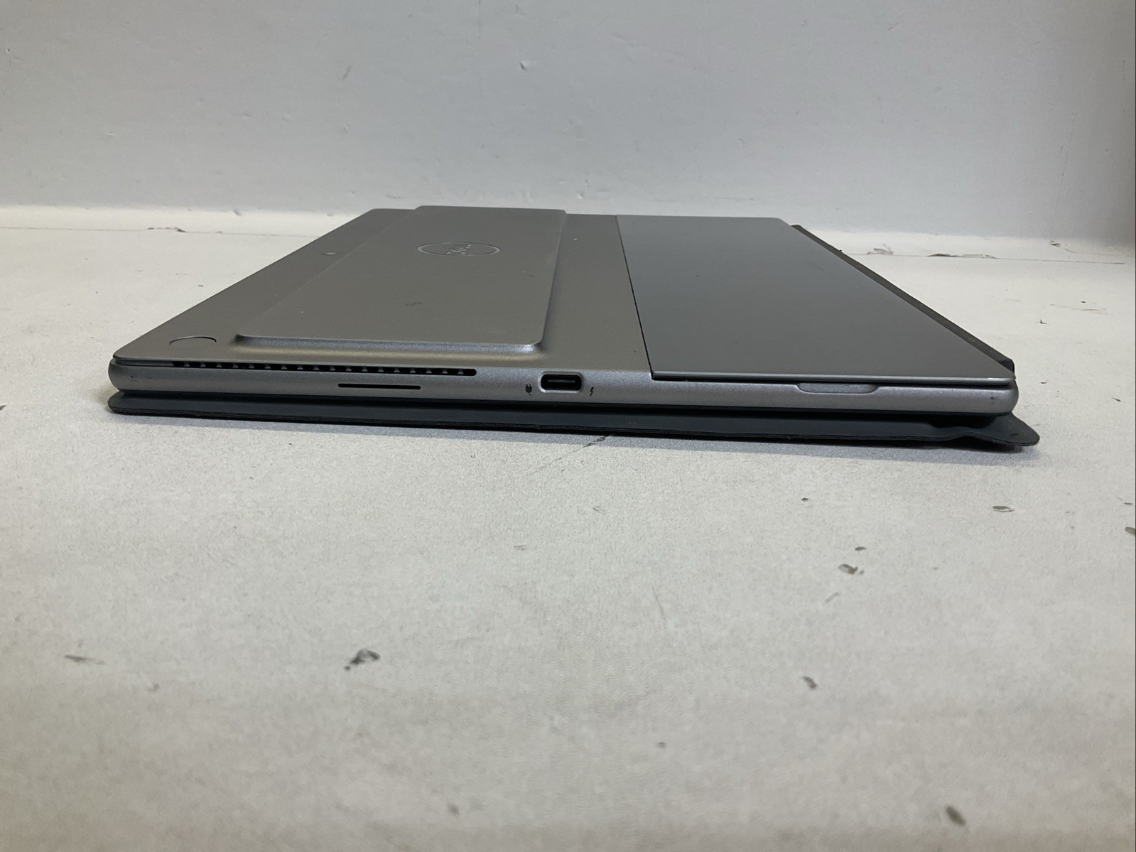 dell latitude 7320, 13-Inch Laptop, with i7-1180G7, Windows 11 Pro