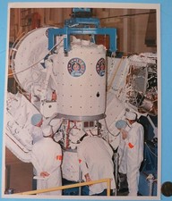 NASA Photo '87 vtg Spacelab IGLOO Space Shuttle ESA / COLOR !