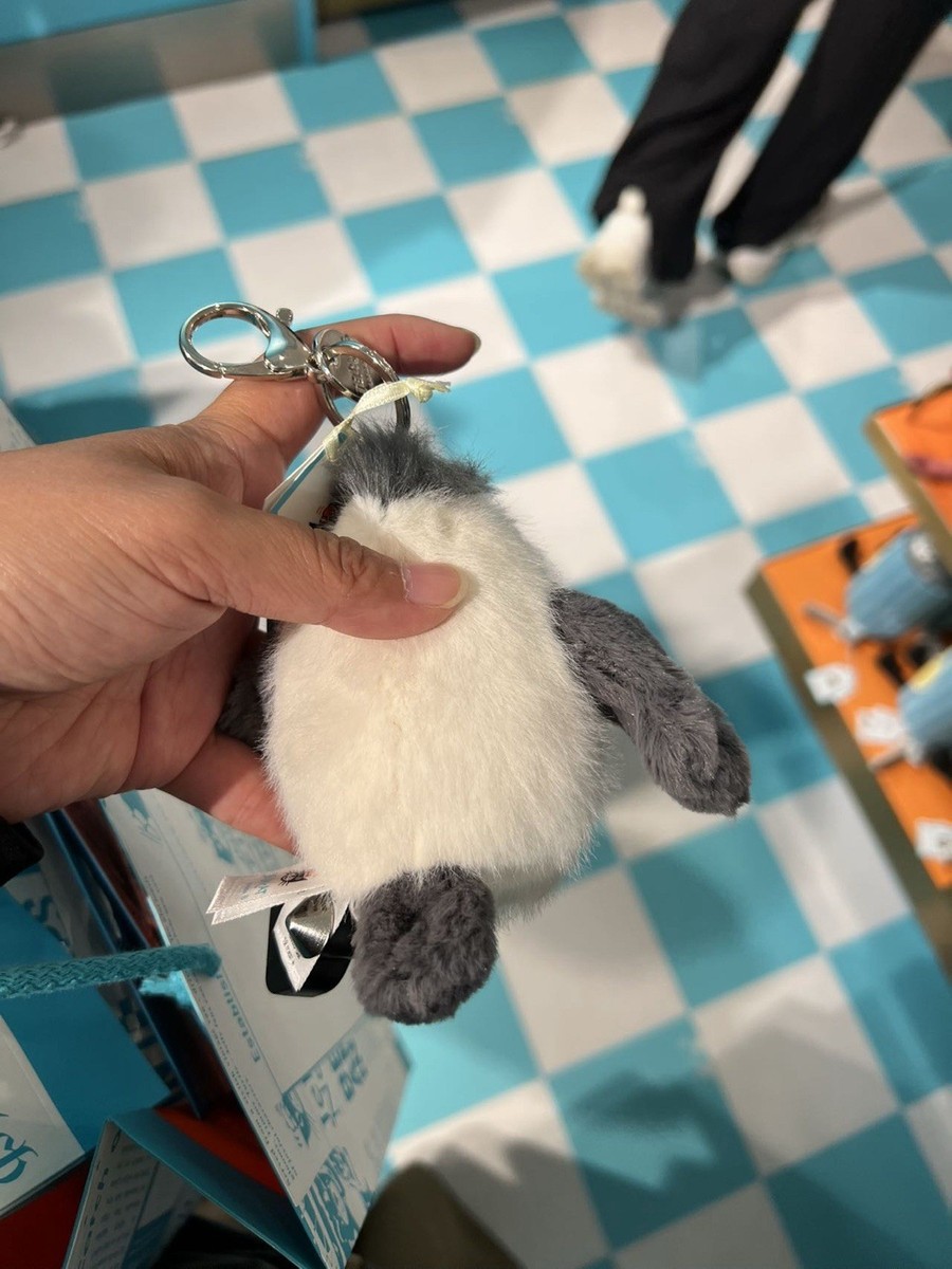 新品 chip seagull bag charm Jellycat Chip Seagull Bag Charm Keyring London Selfridges