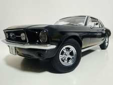 GreenLight 67 Ford Mustang GT 1 18