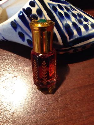 OUDWOOD SANDALWOOD OIL PURE ARABIAN  PERFUME OIL 6ml