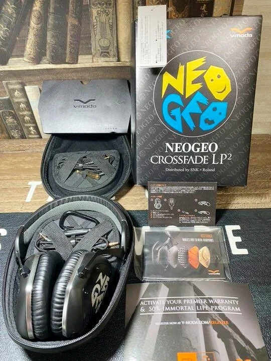 SNK x Roland V-MODA NEOGEO CROSSFADE LP2 Limited Collab Game & Music Headphones