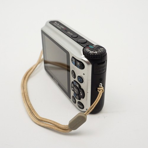 Canon Powershot A3000 Digital Camera 10MP Bundle, 4 GB SD,Card, Charger, Battery - Picture 11 of 19