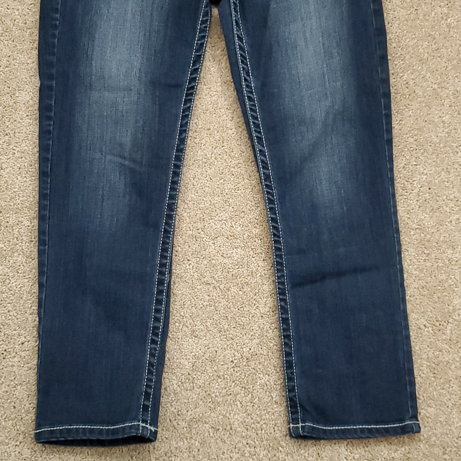 Picture 6 of 11