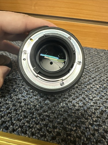 Nikon AF-S NIKKOR 50mm f/1.8G Lens - Picture 6 of 10
