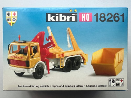 KIBRI 18261 MB Emergencia - Departamento de Bomberos con contenedor "Kit de montaje" - Ref.  A008 | Zustand: Used