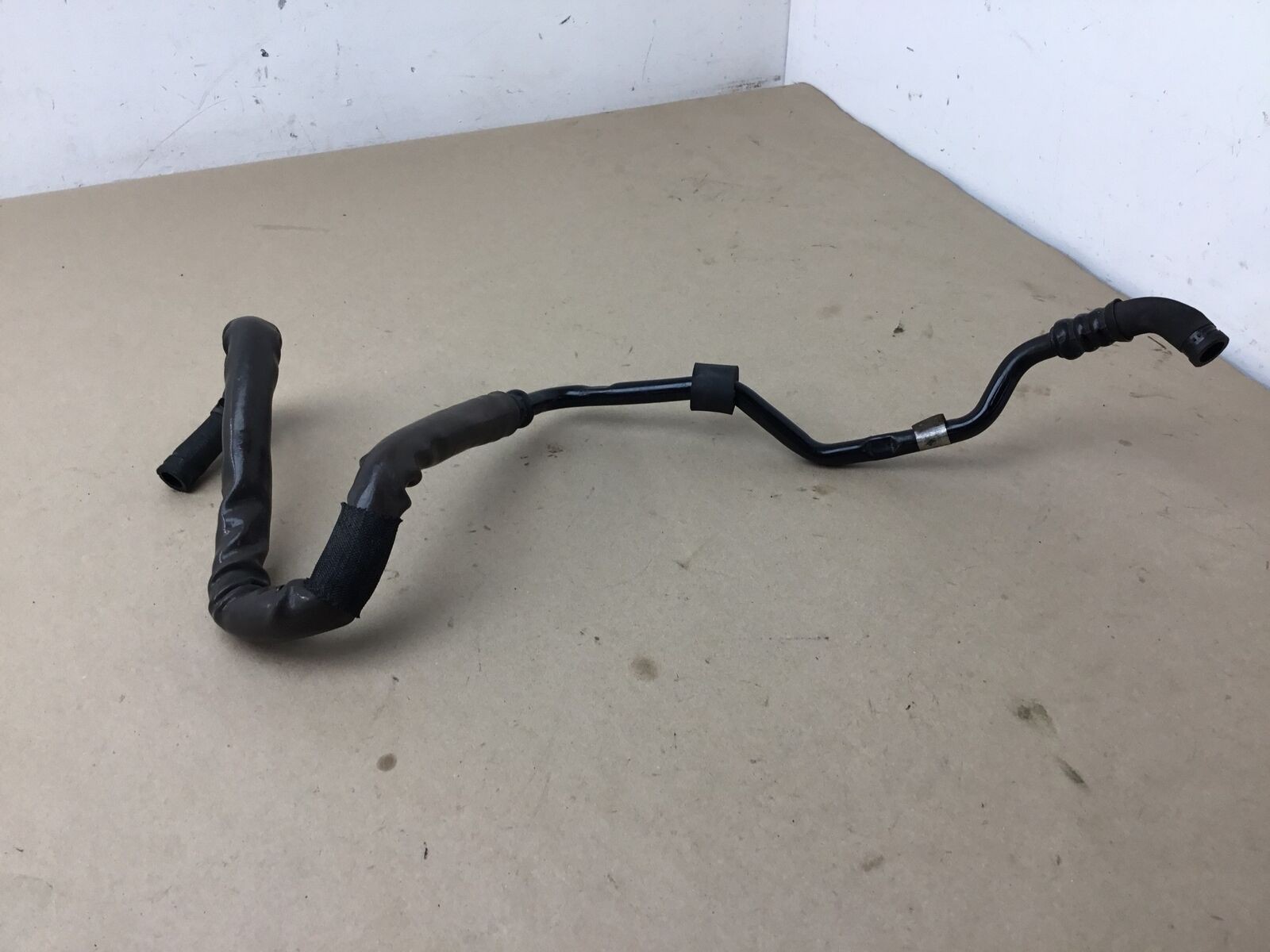 Audi R8 2011 Power Steering Fluid Reservoir Suction Hose Pipe Line 08-12 :A