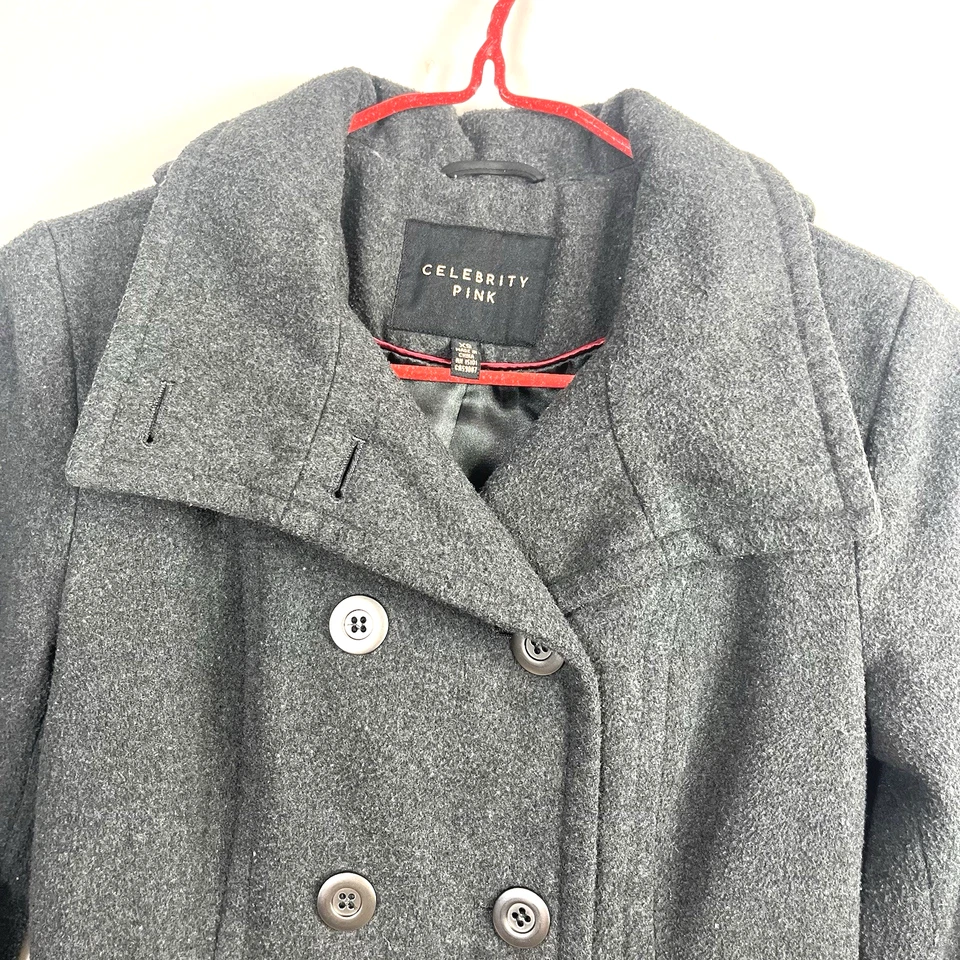 Chaquetón Celebrity Rosa Para Mujer Gris Carbón Cuello Doble Pecho Bolsillo Talla XS Foto 3 de 4