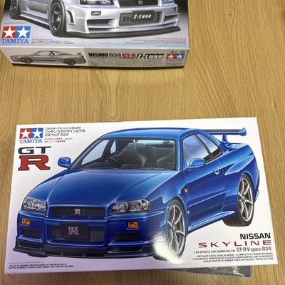Tamiya 300024210 1:24 Nissan Skyline GT-R R34 V-Spec