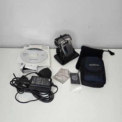Sanyo Xacti VPC-HD700EX Digital Recorder 7.1MP 720P + Accessories 32GB Card Work