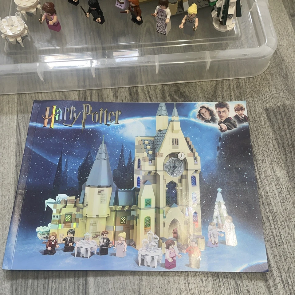 Harry Potter Building Brick Winter Christmas Castle ( Made Today ) - Image 4 of 4