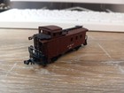 UNKNOWN MAKE. N SCALE. CABOOSE, AT & SF. W/METAL WHEELS. FREE SHIPPING — photo 6