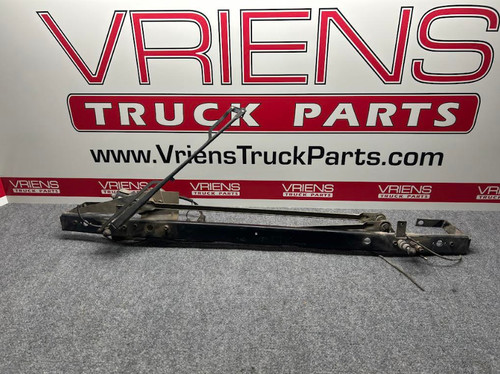 SPRAGUE E005-362 WIPER MOTOR ASSEMBLY W/ BRACKET AND PIVOT ARM