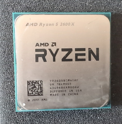 AMD Ryzen 5 2600X 3,6 GHz 6-Core CPU Prozessor Sockel AM4 YD260XBCM6IAF