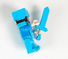 LEGO Minecraft Steve Full Diamond Armor & sword pickaxe Minifigure min015 21117