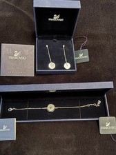 Image of Swarovski Crystal Earrings And Matching Bracelet